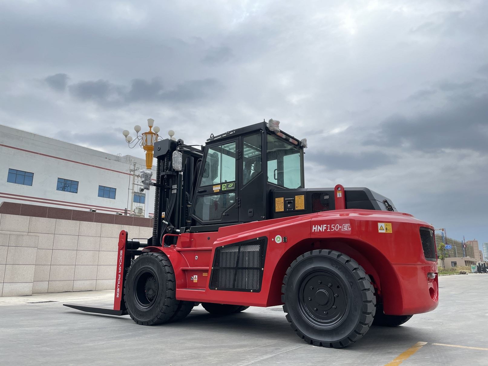 15t electric forklift